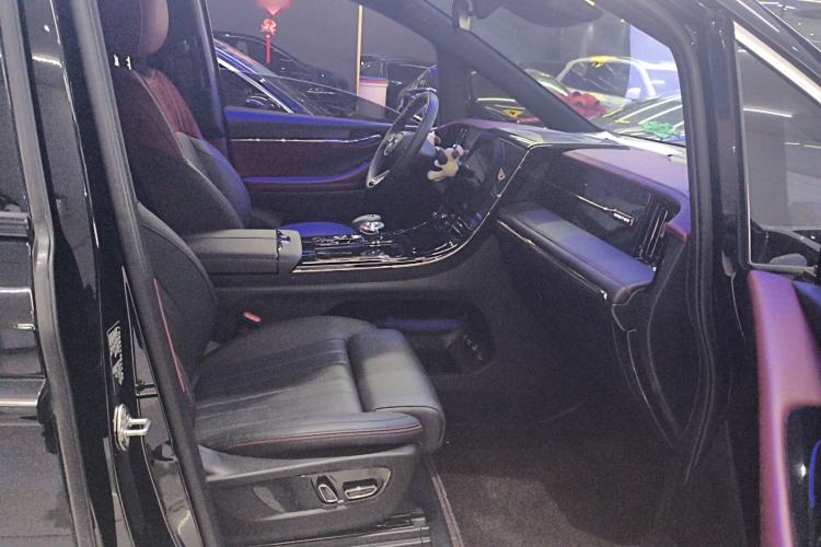 Used GAC Trumpchi M8 2024 Zongshi Series 400T Ultimate Edition Right Front Seat