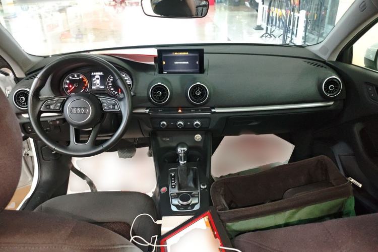 Used Audi A3 2020 Restyled Limousine 35 TFSI Ambition Version China VI
