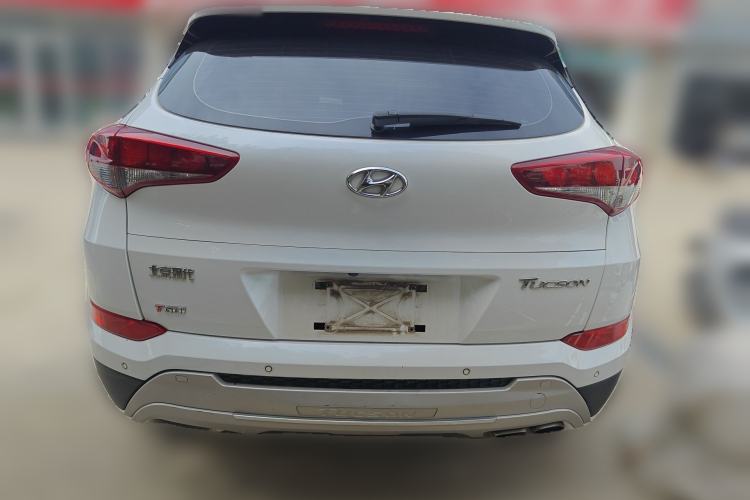 Used Hyundai Tucson 2015 1.6T Dual-Clutch Two-Wheel-Drive Smart Model Rear