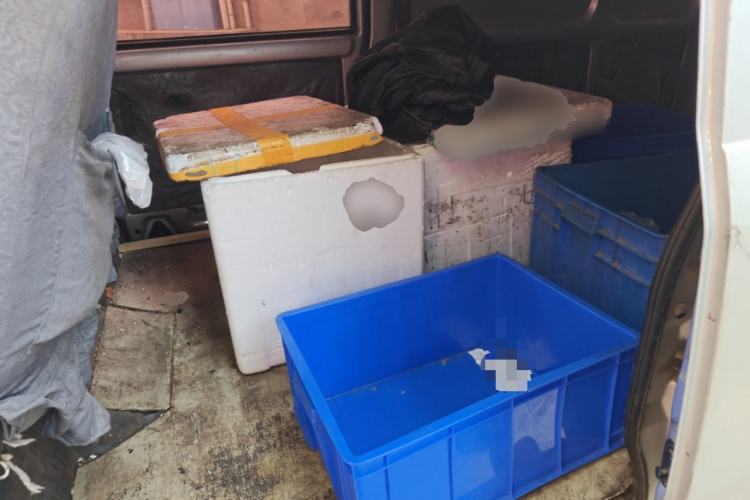 Used Wuling Rongguang 2017 1.5L Extended Basic Version Left Rear Seat