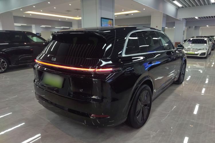 Used Li Auto L7 2024 MAX Model Rear Right 45 Deg