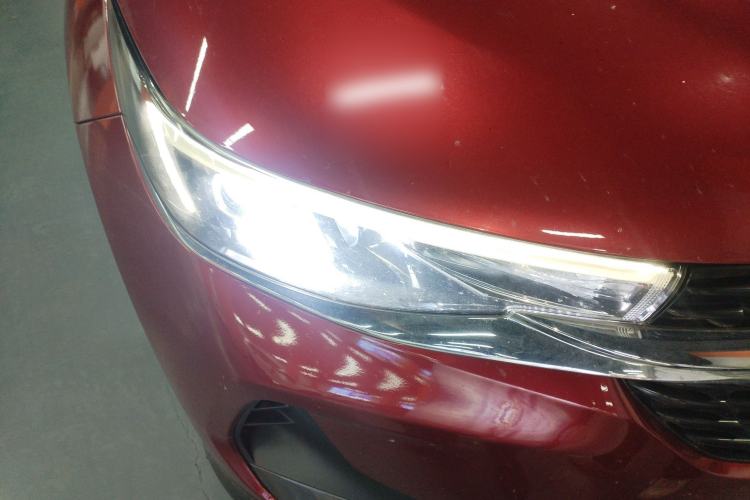 Used Buick Encore 2020 20T CVT Elite Edition Right Front Headlight