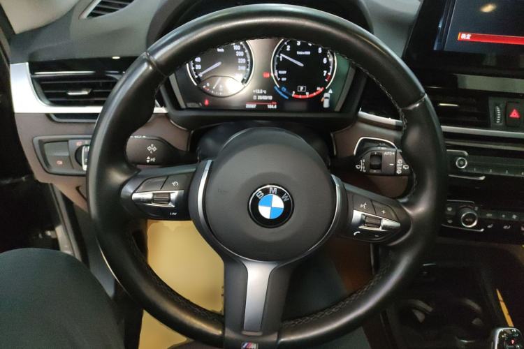 Used BMW X1 2022 sDrive25Li Leading Model
