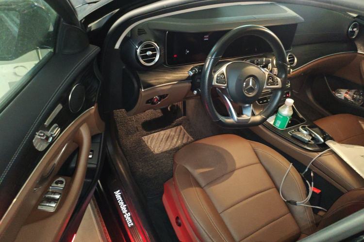 Used Mercedes-Benz E-Class 2018 Restyled E 300 L Sporty and Stylish Edition Driver Seat