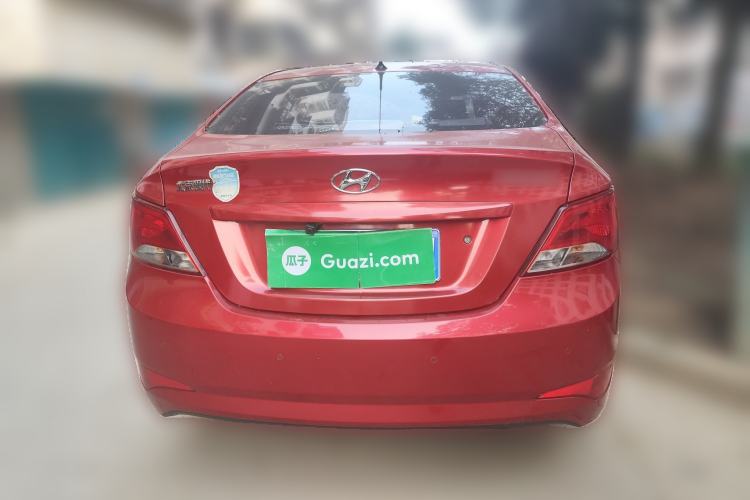 Used Hyundai Verna (older generation) 2014 1.4L Manual Smart GLS Trim
