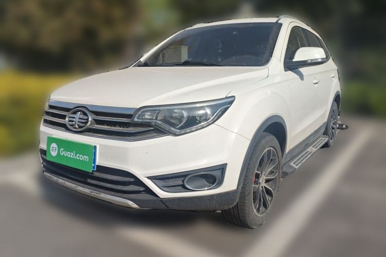 Used FAW Senya R7 2016 1.6L Manual Luxury Model