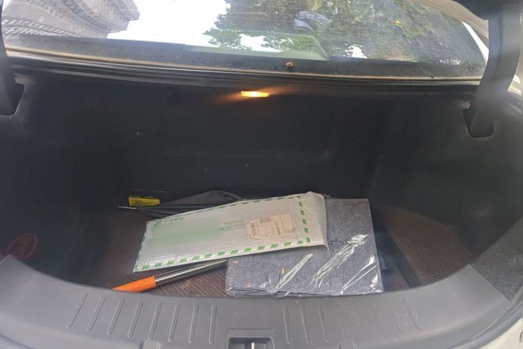 Used BYD Qin New Energy 2015 1.5T Dual-Crown Flagship Plus Edition Trunk