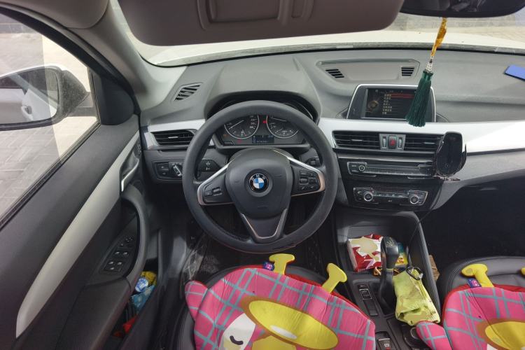 Used BMW X1 2016 sDrive18Li Fashion Model Steering Wheel
