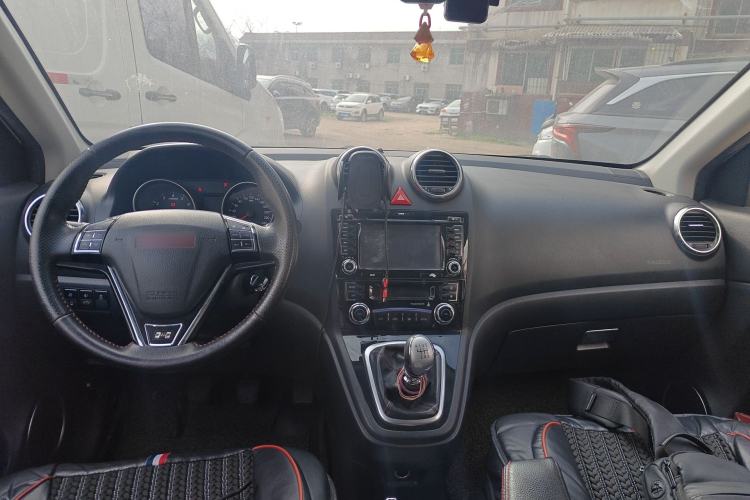 Used Haval H6 2013 Upgraded Model 1.5T Manual Two-Wheel Drive Elite Version