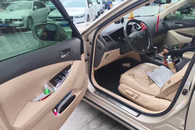 Used Lexus ES 2010 240 Elegant Edition
