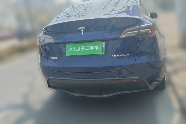 Used Tesla Model Y 2021 Long-Range All-Wheel-Drive Version Rear