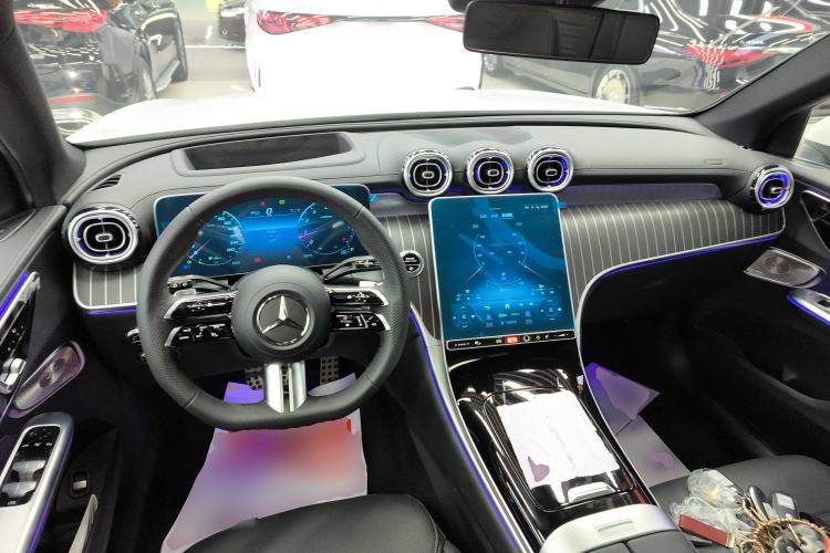 Used Mercedes-Benz GLC 2023 GLC 300 L 4MATIC Luxury 7-Seater