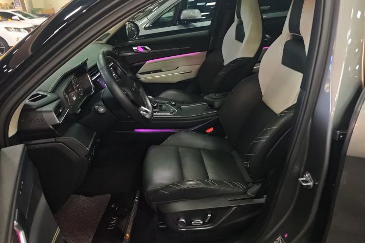 Used Lynk & Co 05 2020 2.0TD Two-Wheel Drive Shine Halo