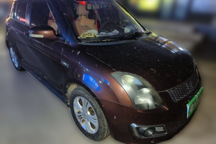 Used Suzuki Swift 2013 1.5L Manual Standard Edition Front Right 45 Deg