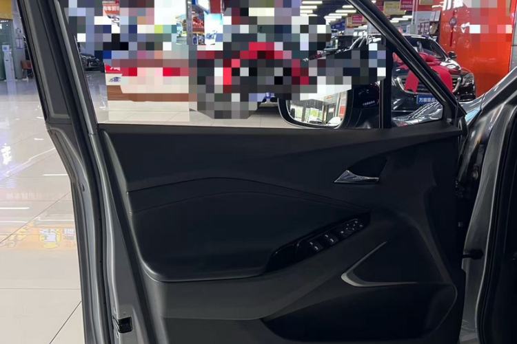 Used Chevrolet Orlando 2018 Redline 530T Automatic Enjoyment Edition (5+2 Model) – China V Standard
