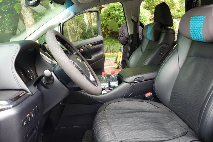 Used Toyota Vellfire 2020 Dual-Engine 2.5L HV Luxury Edition Left Front Seat