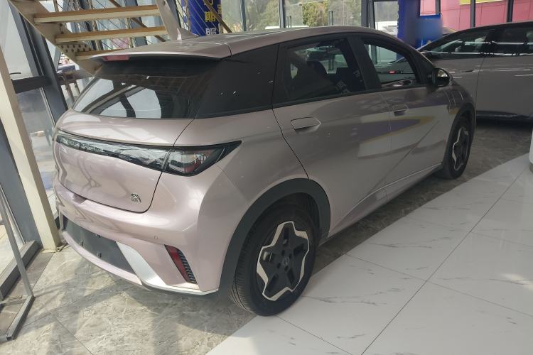 Used BYD Dolphin 2021 405 km Fashion Edition
