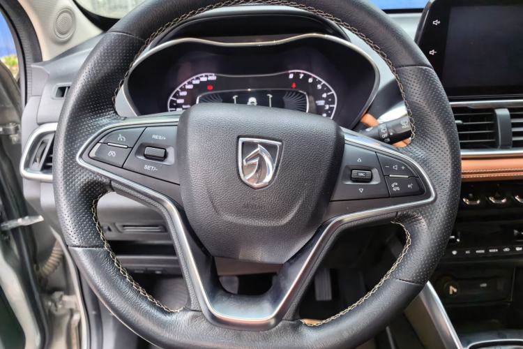 Used Baojun 510 2017 1.5L Manual Luxury Model
