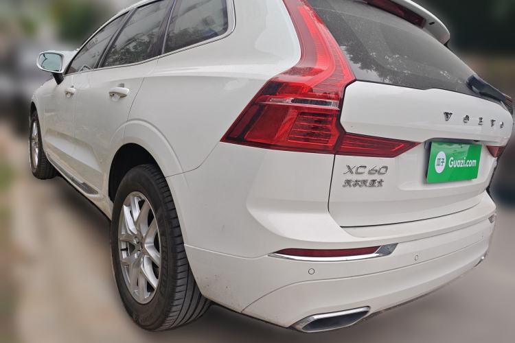 Used Volvo XC60 2021 T5 4x4 Smart Luxury Edition