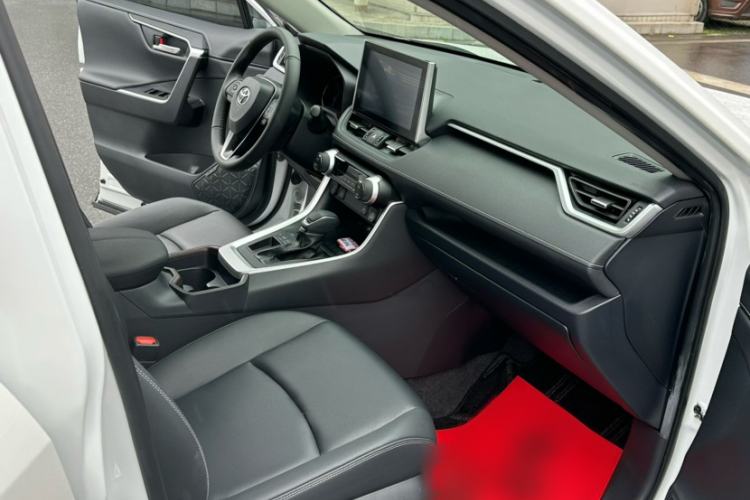 Used Toyota RAV4 2022 2.0L CVT Two-Wheel Drive Fashion Plus Edition