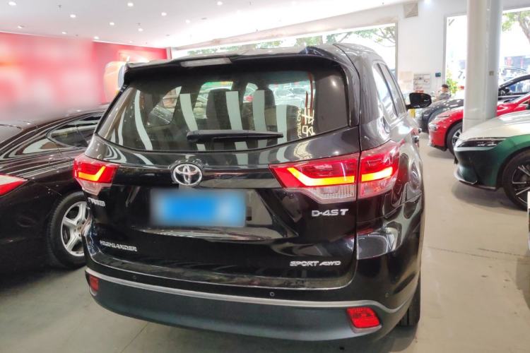Used Toyota Highlander 2018 2.0T Four-Wheel Drive Luxury Version 7 Seats China VI Standard
