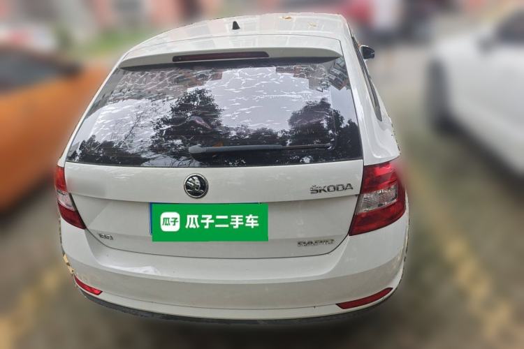Used Skoda Rapid Spaceback 2016 Revised Version 1.6L Automatic Front-Drive Edition Rear