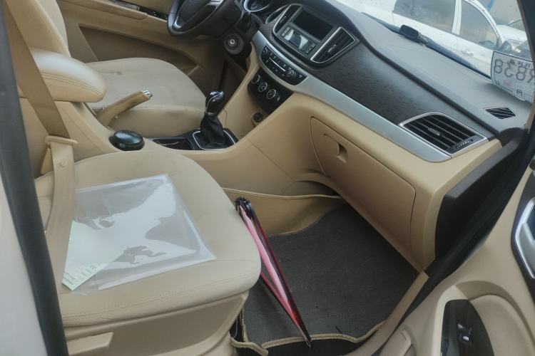 Used Baojun 730 2016 1.5L Manual Value Edition 7 Seats China V Emission Standard