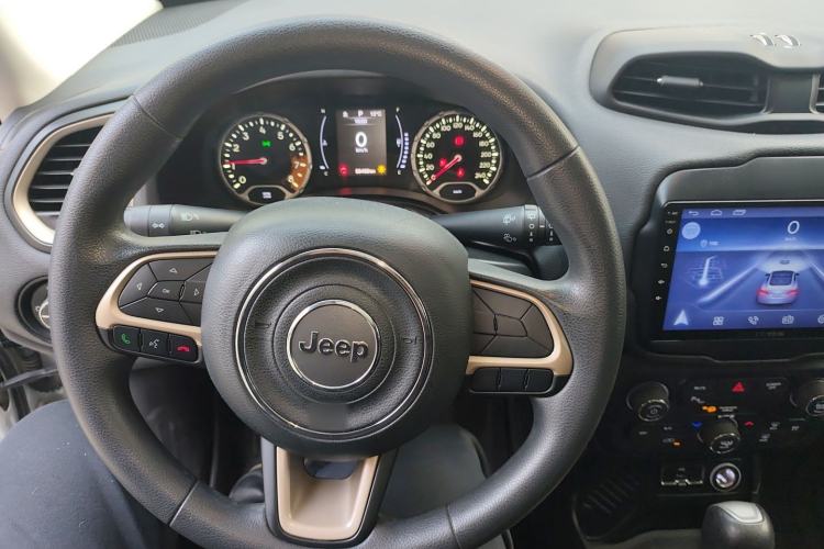 Used Jeep Renegade 2018 Connected Large Screen Version 180T Automatic High-Energy Edition