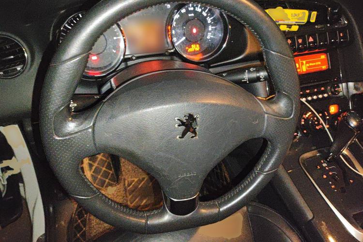 Used Peugeot 3008 2011 1.6T Luxury Model
