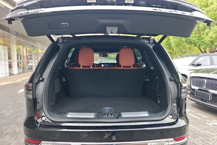 Used Lincoln Aviator 2024 3.0T V6 All-Wheel-Drive Elegance Edition Six Seats