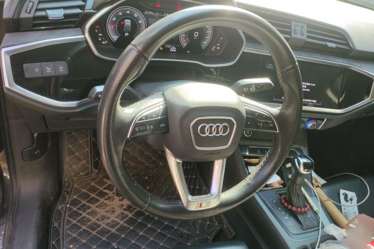 Used Audi Q3 Sportback 2022 35 TFSI Ambition Edition
