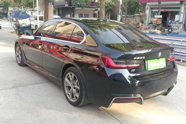 Used BMW i3 2024 eDrive 35 L
