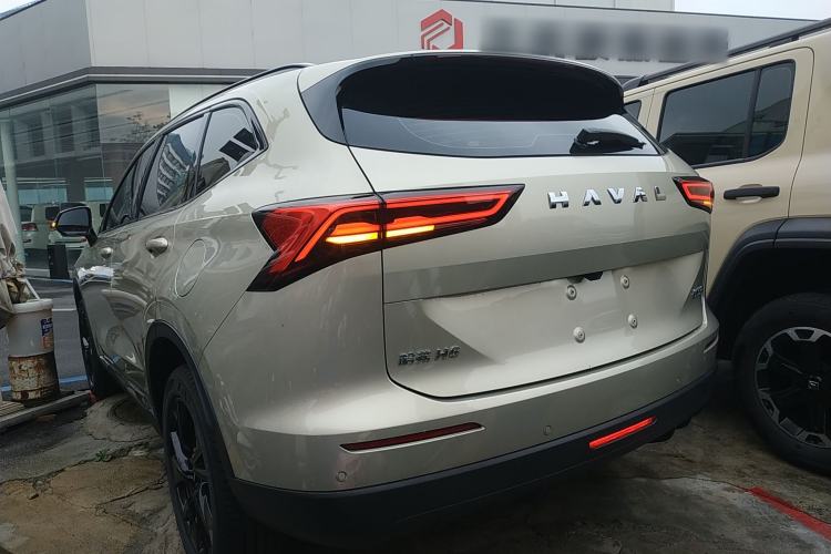 Used Haval H6 2024 1.5T Two-Wheel Drive Ultra Rear Left 45 Deg
