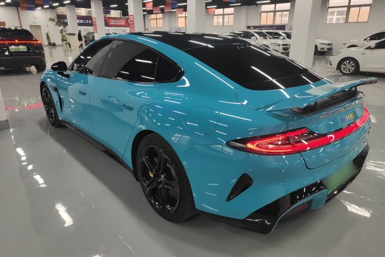 Used Xiaomi Auto SU7 2024 Four-Wheel Drive Ultra-Long Range Advanced Intelligent Driving Max Edition