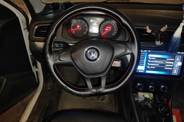 Used Volkswagen Lavida 2017 1.6L Manual Fashion Edition