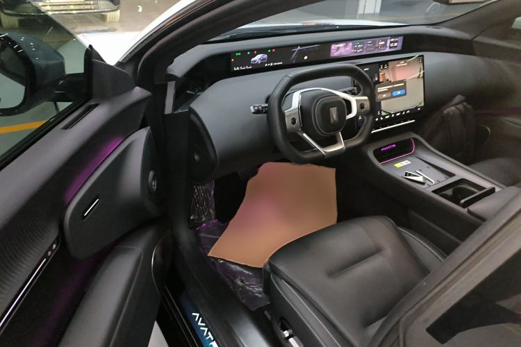 Used Avatr 12 2025 Ultra Extended-Range Edition