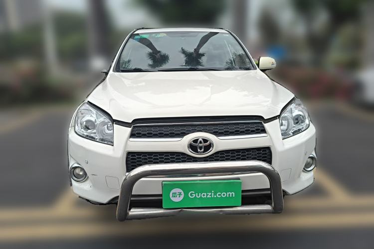 Used Toyota RAV4 2011 2.0L Automatic Luxury Edition
