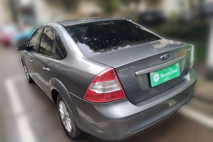 Used Ford Focus 2011 Sedan 1.8L Automatic Fashion Edition
