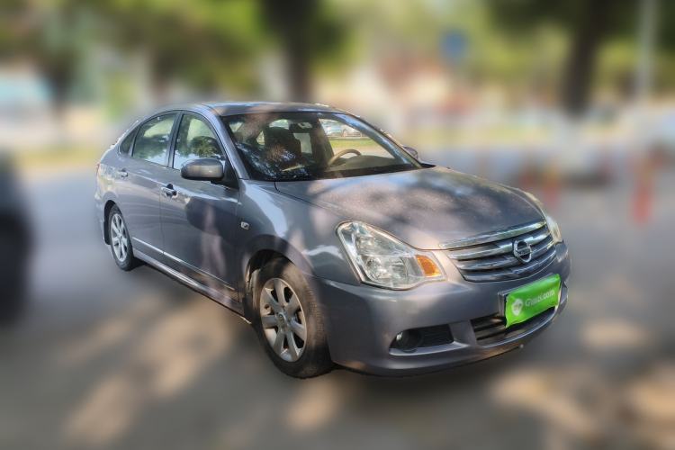 Used Nissan Sylphy 2009 2.0XL CVT Luxury Edition Front Right 45 Deg