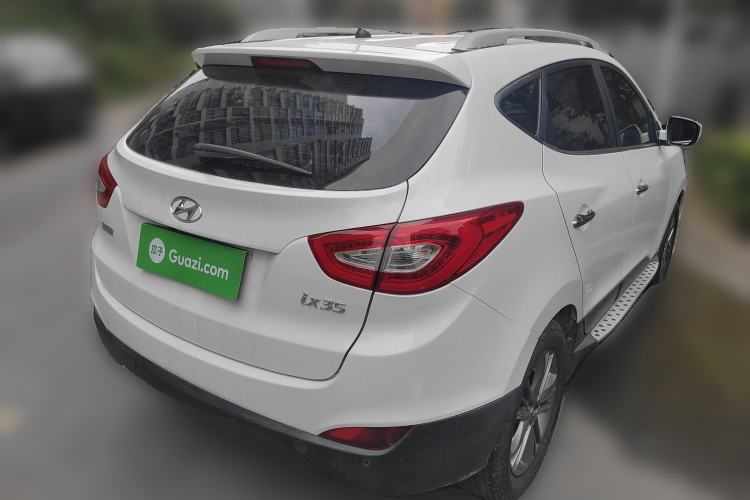 Used Hyundai ix35 2015 2.0L Automatic 2WD Smart Type China IV