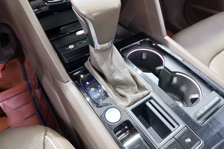 Used Volkswagen Viloran 2020 380TSI Flagship Edition Gear Lever