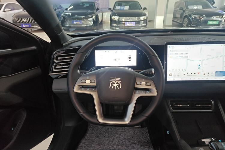 Used BYD Qin L 2025 DM-i Smart Drive 80KM Leading Model Steering Wheel