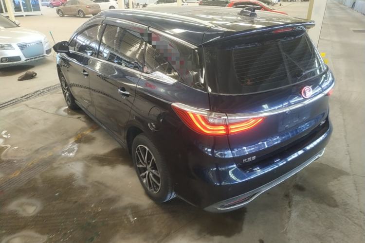 Used BYD Song MAX 2018 1.5T Automatic Smart Connect Elite Model with 6 Seats Rear Left 45 Deg