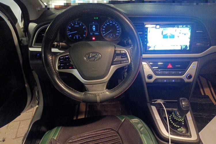 Used Hyundai Elantra (6th Generation / Lingdong) 2016 1.6L Manual ZhiXuan · Dynamic Model
