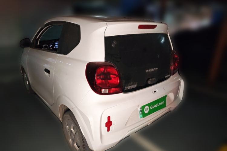 Used Roewe Clever 2021 302 km New Four-Seater Super-Efficient Version