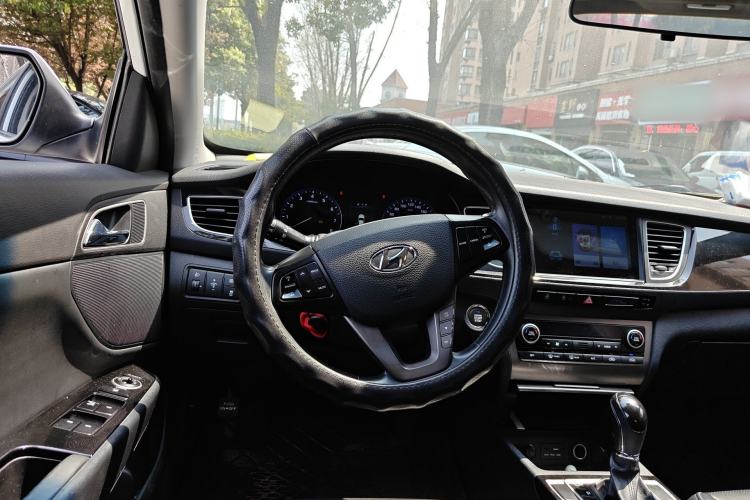 Used Hyundai Mistra 2014 1.8L Automatic Smart GLS