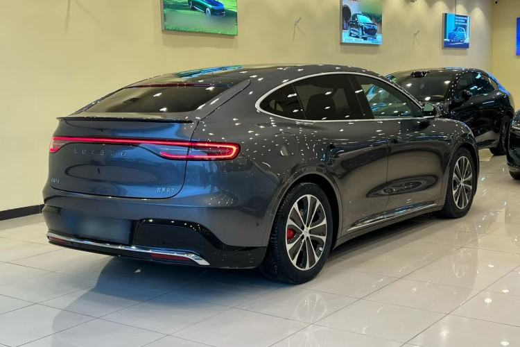 Used Hima Luxeed R7 2026 Model Range-Extending Ultra Exterior 5