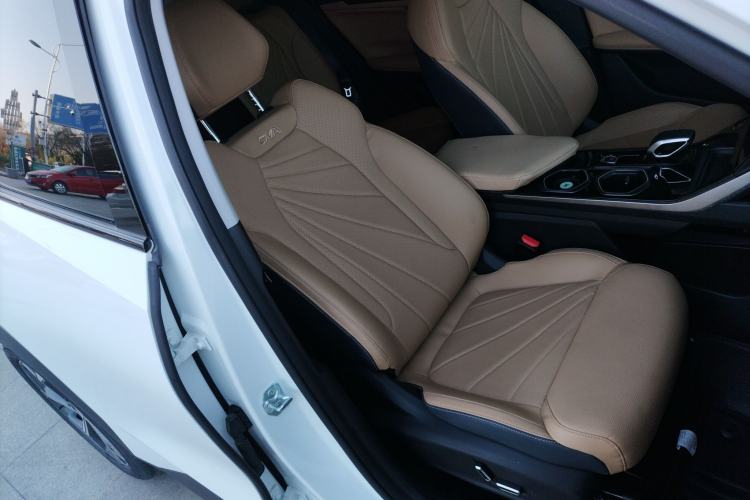 Used Geely Auto FX11 2023 1.5TD DCT Prestige Edition
