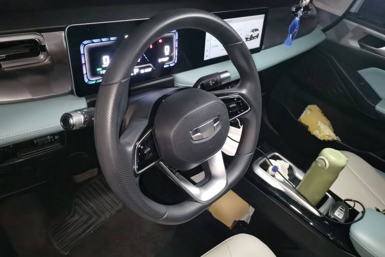 Used Geometry E Firefly 2024 401km Starlight
