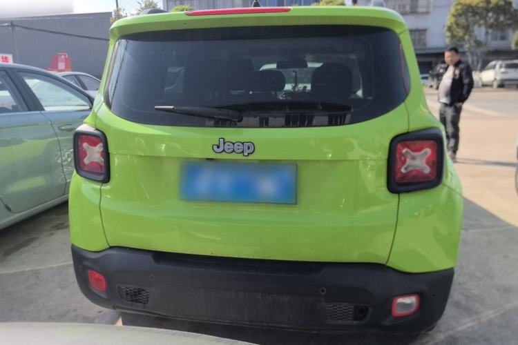 Used Jeep Renegade 2017 180T Automatic High-Energy Version
